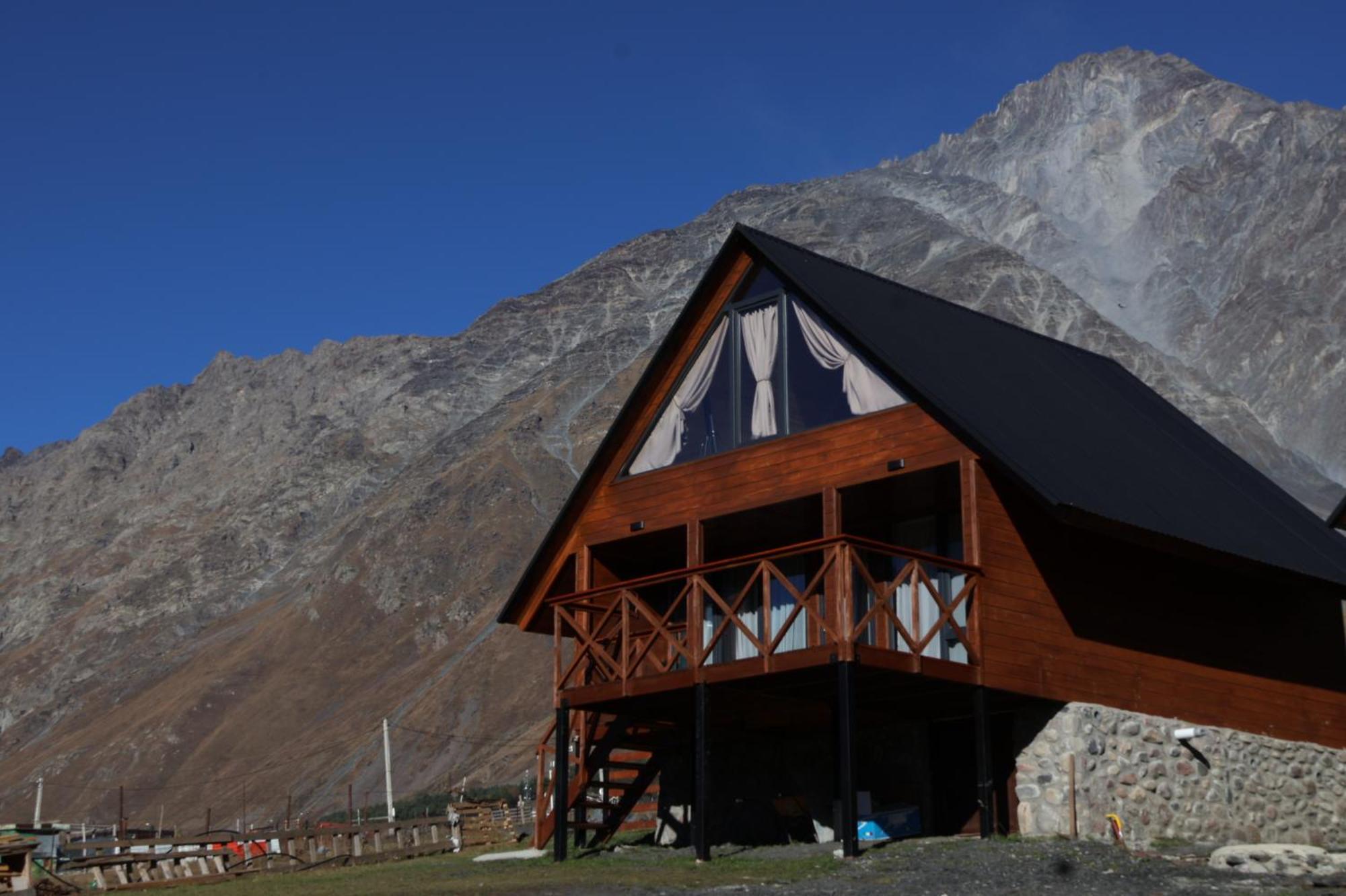 Cottage Mtachy Kazbegi Exterior foto