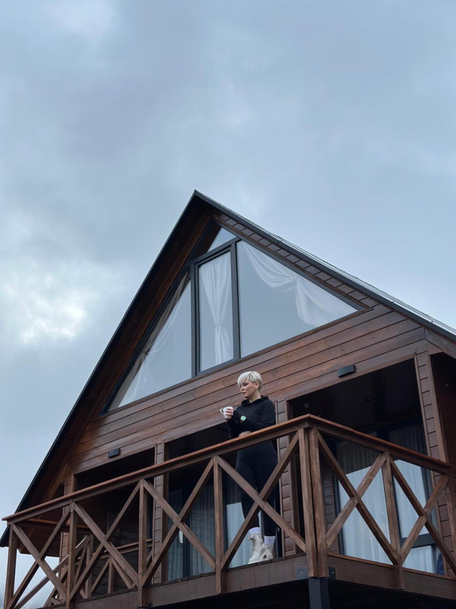 Cottage Mtachy Kazbegi Exterior foto